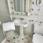 Riviera 3*