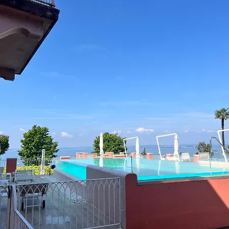 Riviera 3*