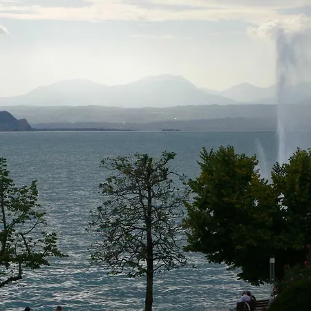 Riviera Szálloda