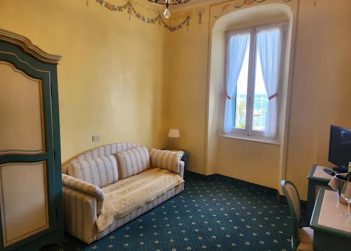 Ξενοδοχείο Riviera