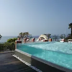 Riviera Hotel